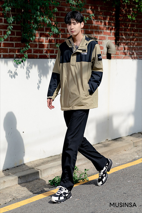 거리에서 만난 트렌드 아이템은? 거리에서 만난 트렌드 아이템은?