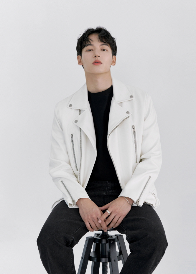 무신사 스페셜 이슈 : 라퍼지스토어(LAFUDGESTORE) 19 F/W 버핑 레더 컬렉션 발매 무신사 스페셜 이슈 : 라퍼지스토어(LAFUDGESTORE) 19 F/W 버핑 레더 컬렉션 발매