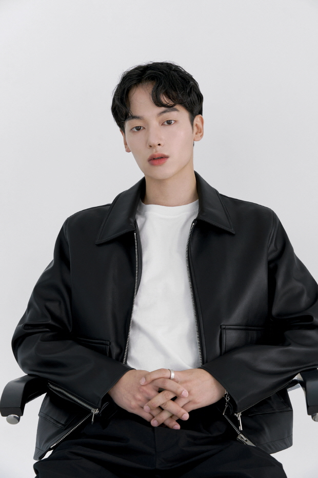 무신사 스페셜 이슈 : 라퍼지스토어(LAFUDGESTORE) 19 F/W 버핑 레더 컬렉션 발매 무신사 스페셜 이슈 : 라퍼지스토어(LAFUDGESTORE) 19 F/W 버핑 레더 컬렉션 발매