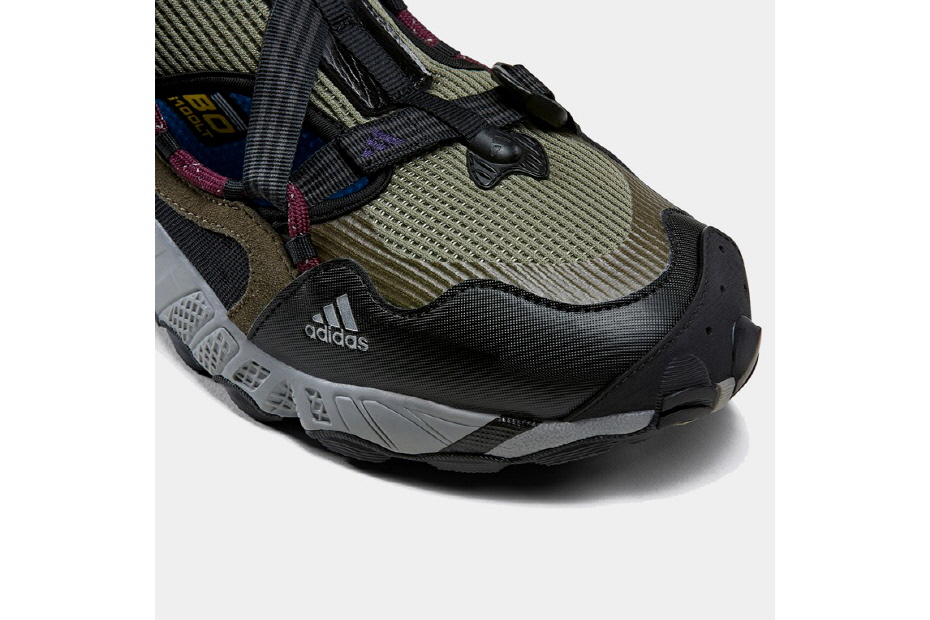 독특한 컨셉트와 디자인의 샌들을 발매한 아디다스(ADIDAS) 독특한 컨셉트와 디자인의 샌들을 발매한 아디다스(ADIDAS)