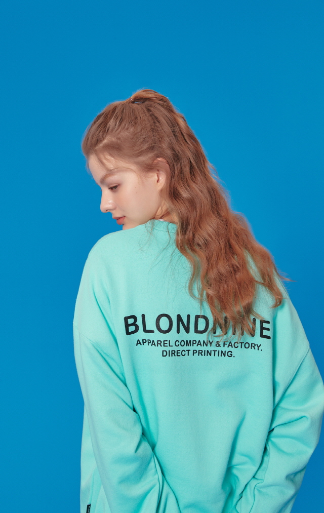 산뜻한 컬러 돋보이는 블론드나인(BLOND9) 신상품 최대 36% 할인 | 무신사