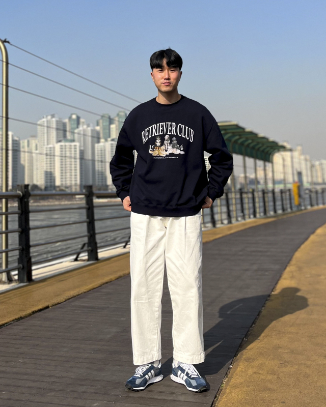 나는 오늘도 아디다스 덕분에 하루를 견딘다 | 체험단후기 - 무신사