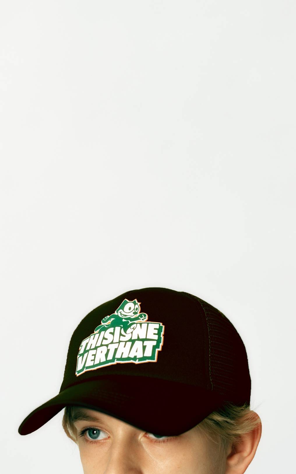 디스이즈네버댓과 펠릭스 더 캣