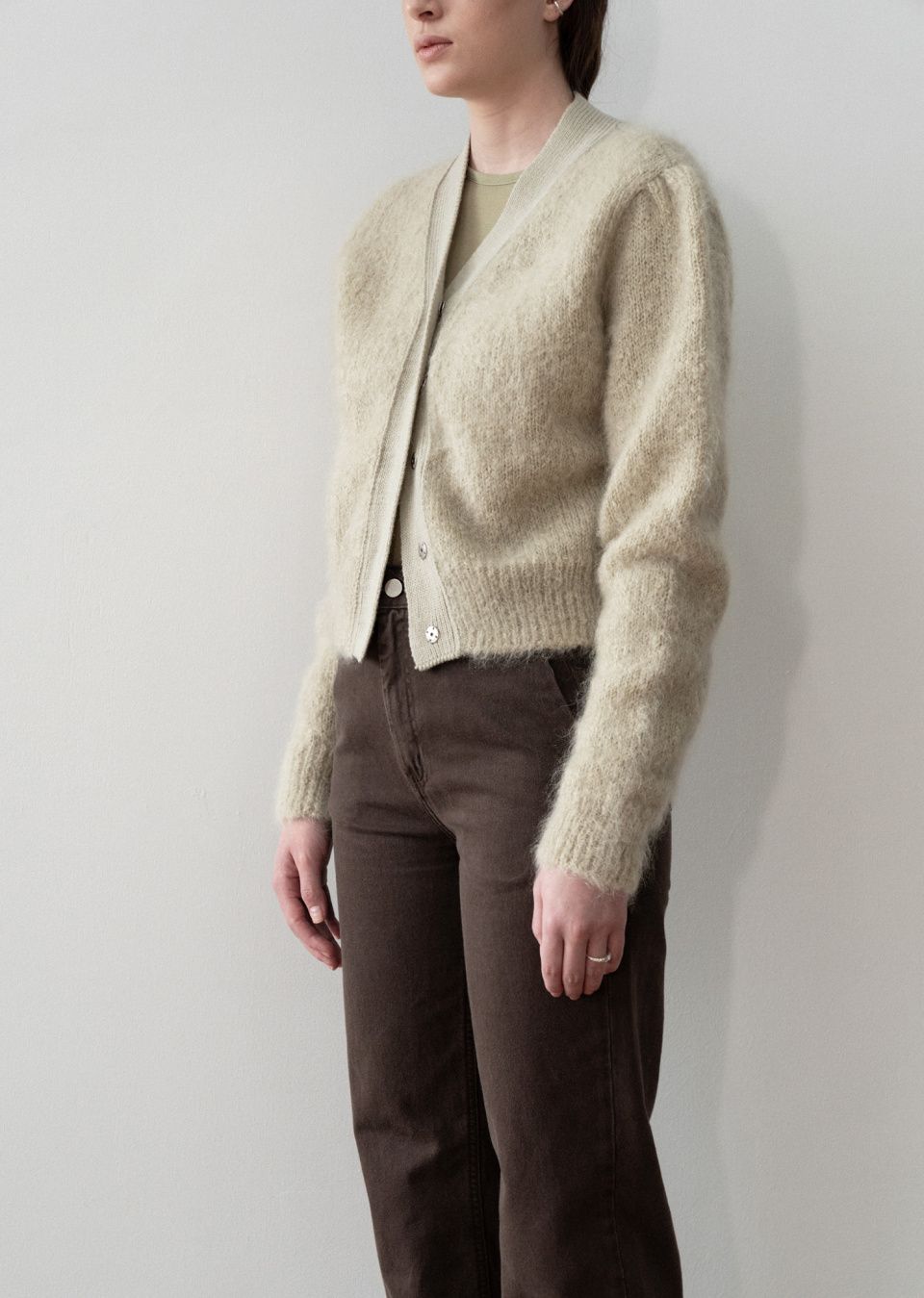 MUSINSA公式 | AMOMENTO GRANDMA CARDIGAN - OLIVE