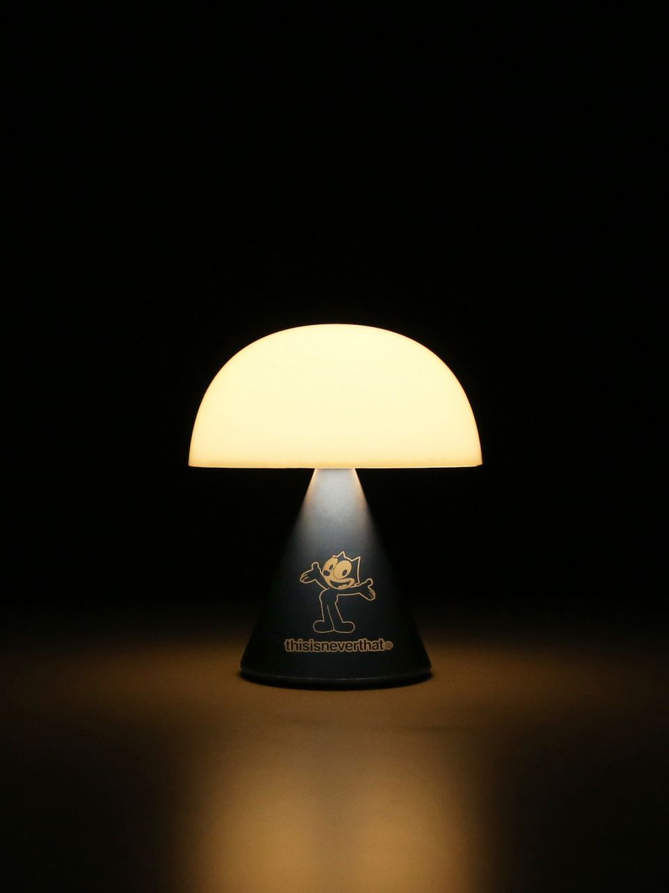 MUSINSA公式 | thisisneverthat Felix LEXON Mini Lamp Dark Blue