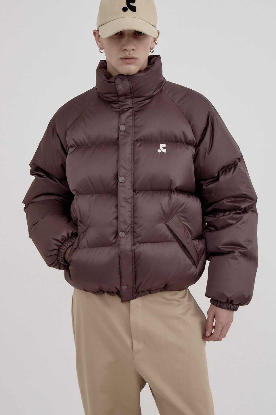 MUSINSA公式 | REST&RECREATION RR LOGO DOWN JACKET - BROWN