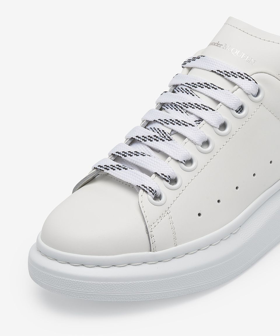 MUSINSA公式 | ALEXANDER McQUEEN オーバーサイズスニーカー