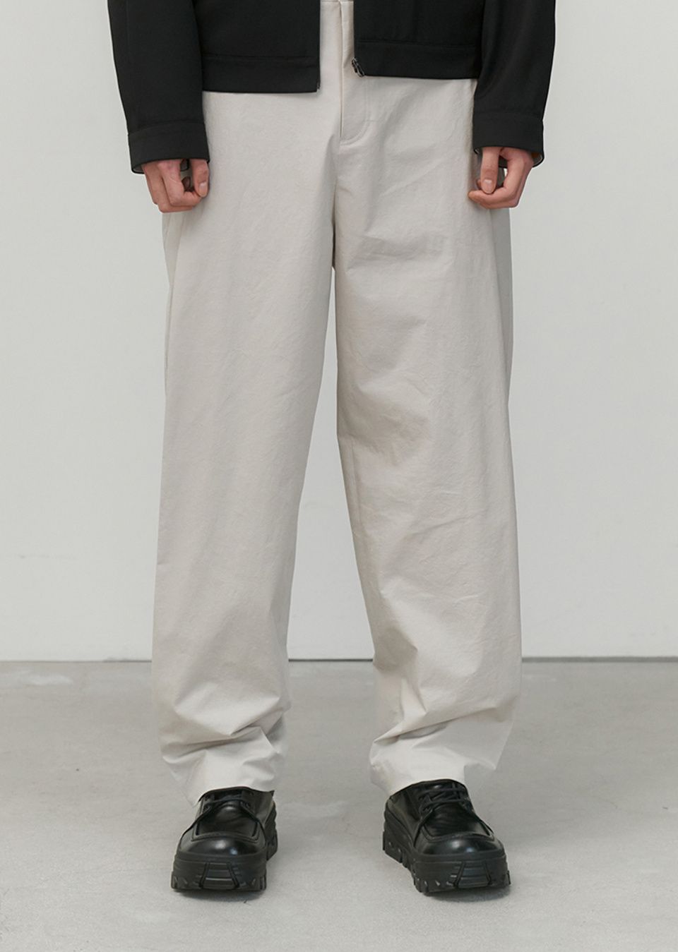 MUSINSA公式 | AMOMENTO VIBRAM LACE-UP LOAFER