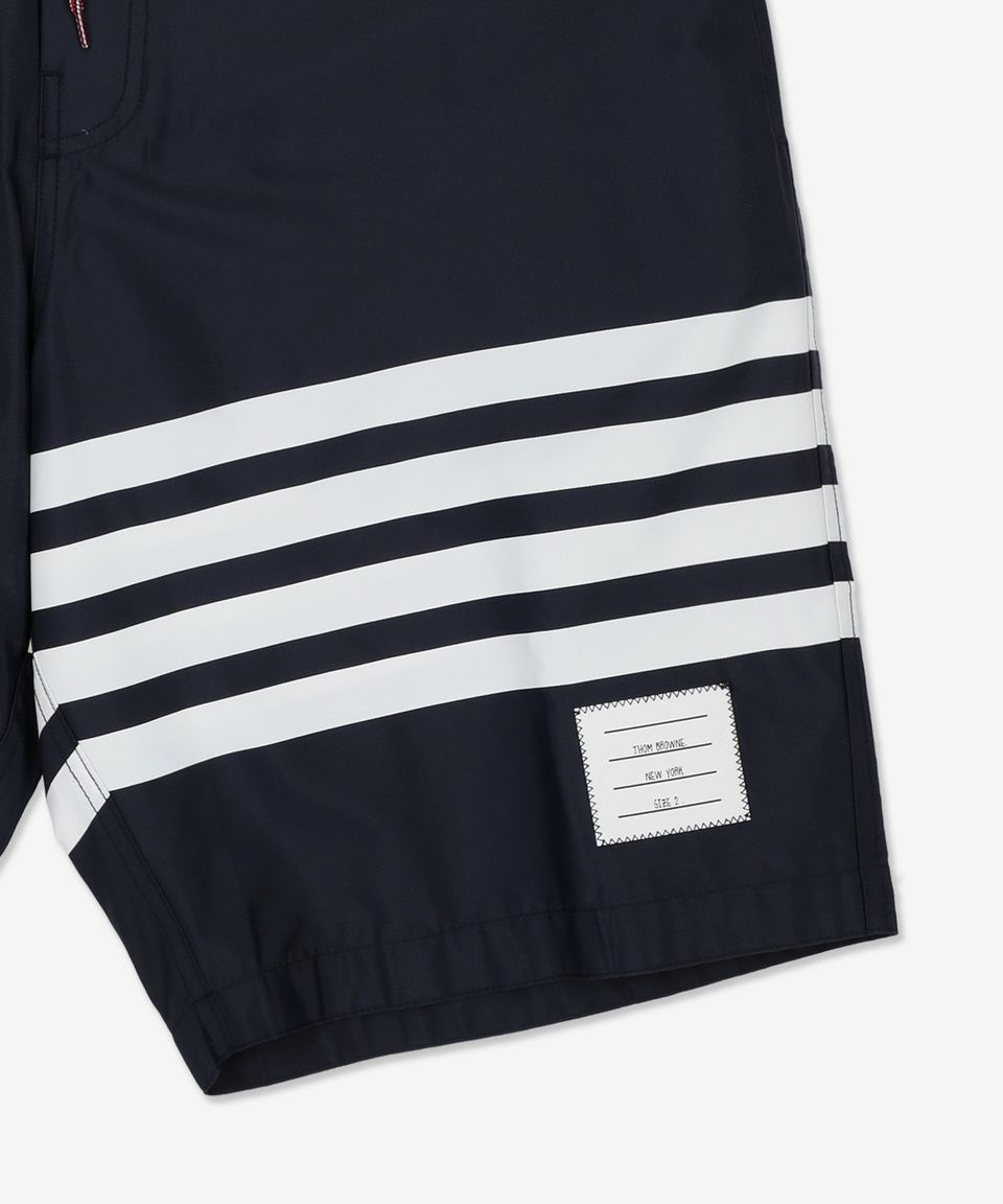 MUSINSA公式 | THOM BROWNE 男性4バースイムテックショートパンツ