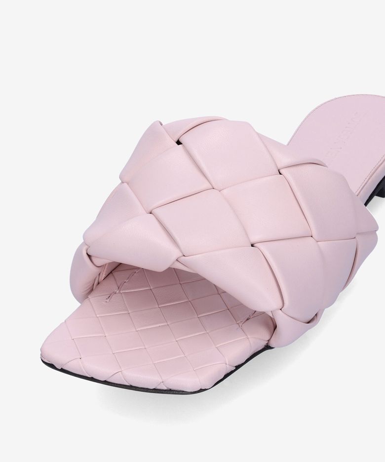 MUSINSA | BOTTEGA VENETA Lido Flat Sandals - Pink  display picture 3