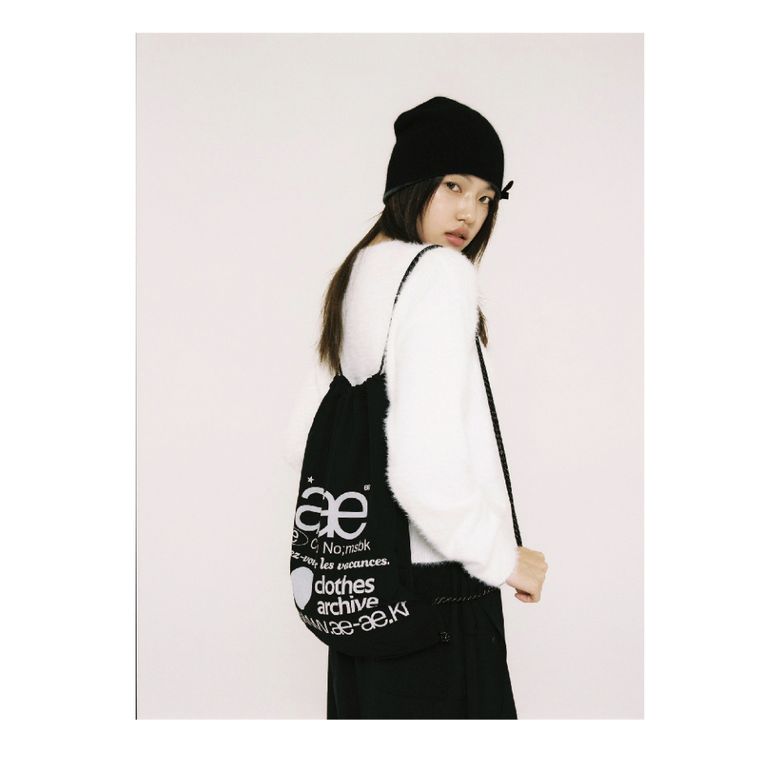 MUSINSA公式 | AEAE Web Logo Gym Sack -[BLACK]