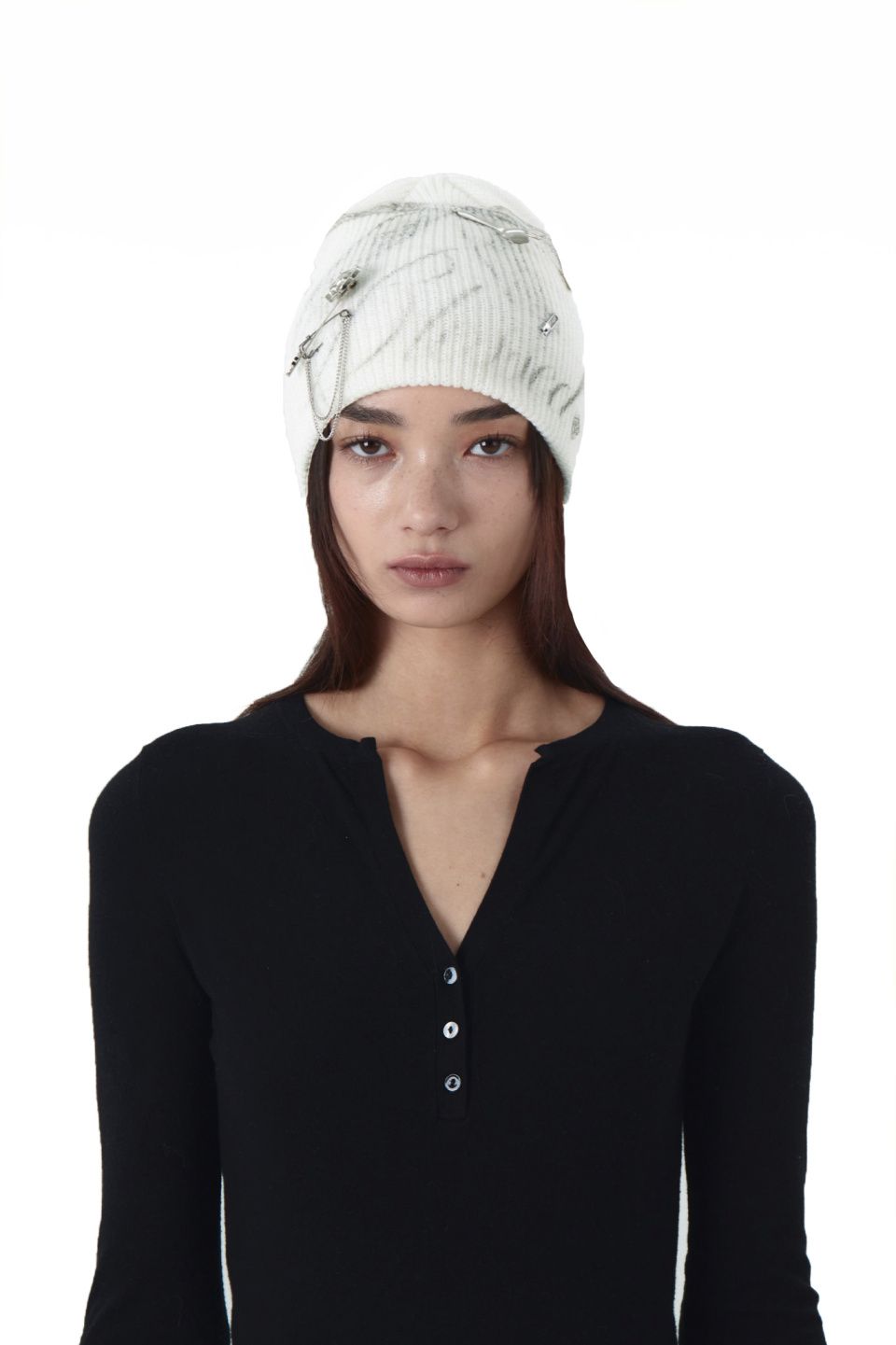 2000 archives BLESSED BEANIE ビーニー 数量再入庫！！！☆aespaカリナ ＆ ウィンター 着用