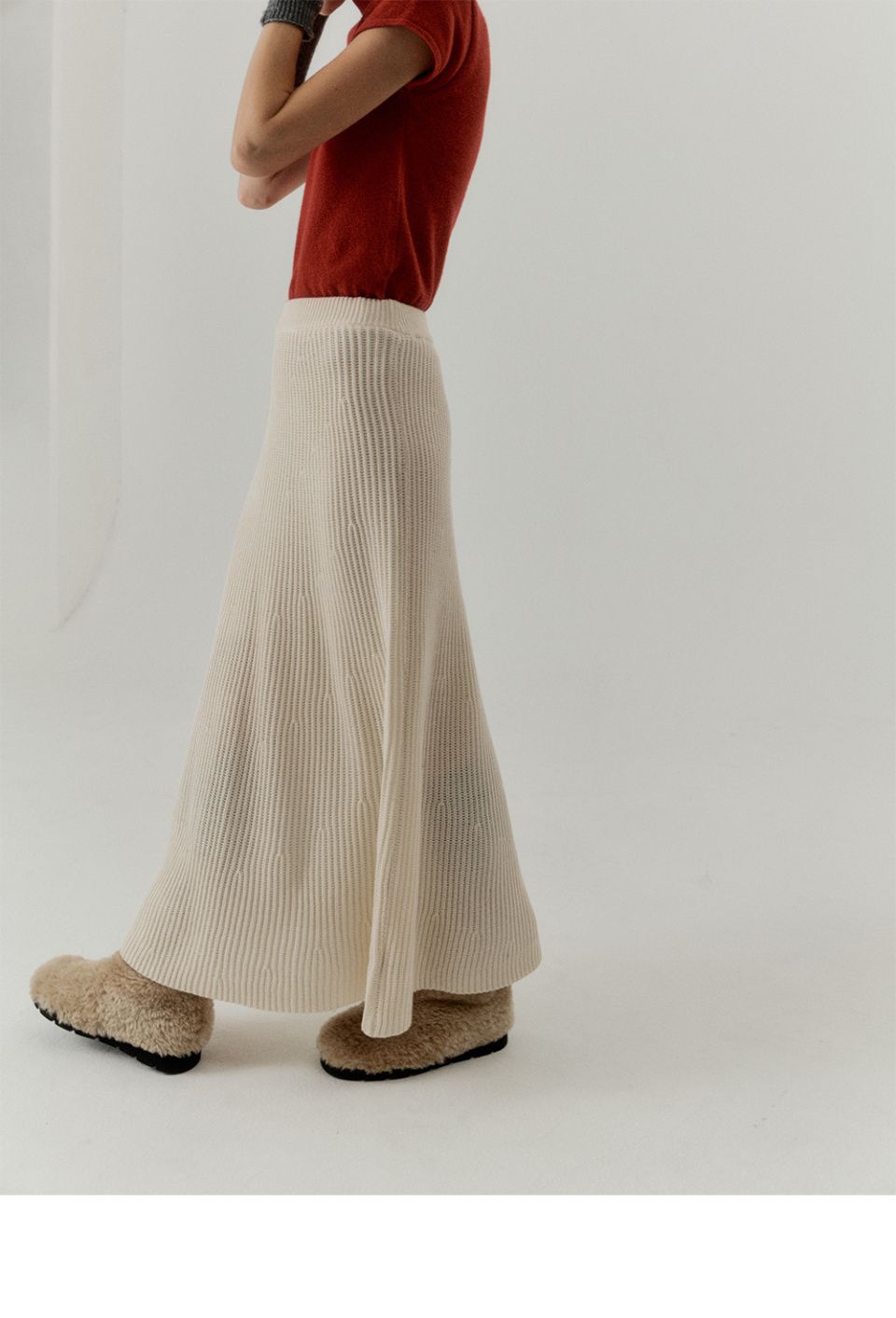 MUSINSA | RE BOLD Flare Long Knit Skirt - Ivory